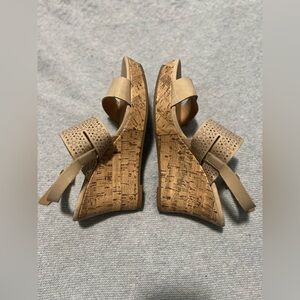 Maurices beige platform cork wedge sandals with laser-cut straps